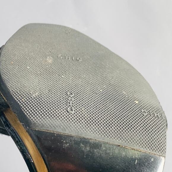 GUCCI Size 8.5 Black Gold Suede Patent Leather Ankle Sandals - Picture 10 of 11